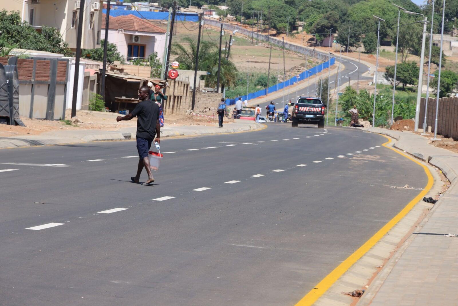 Estrada Khongolote - Molumbela